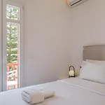 Herberg Alana Mykonos 2*